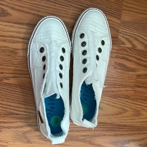 Brand new Blowfish slides, Size 8